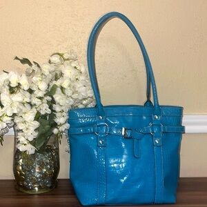 Croft and Barrow blue vegan leather crocodile skin